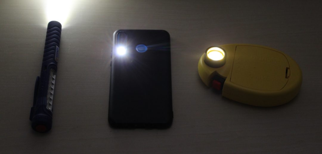 Schierlampen Vergleich: Taschenlampe, Smartphone oder Schierlampe